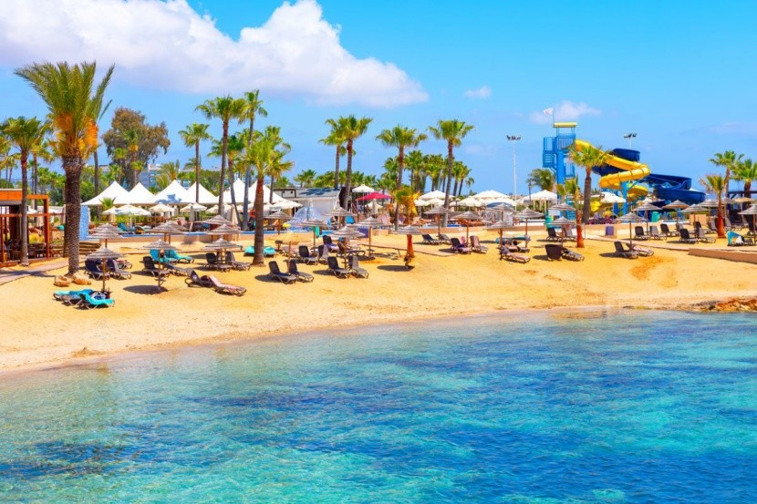 Nissi Beach - atrakcje Ayia Napa