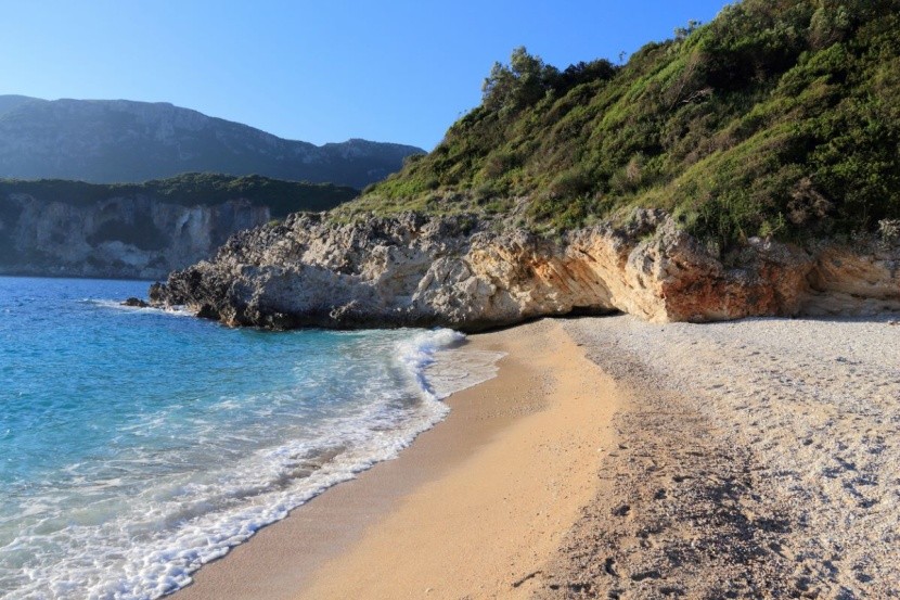 Plaża Rovinia - Korfu
