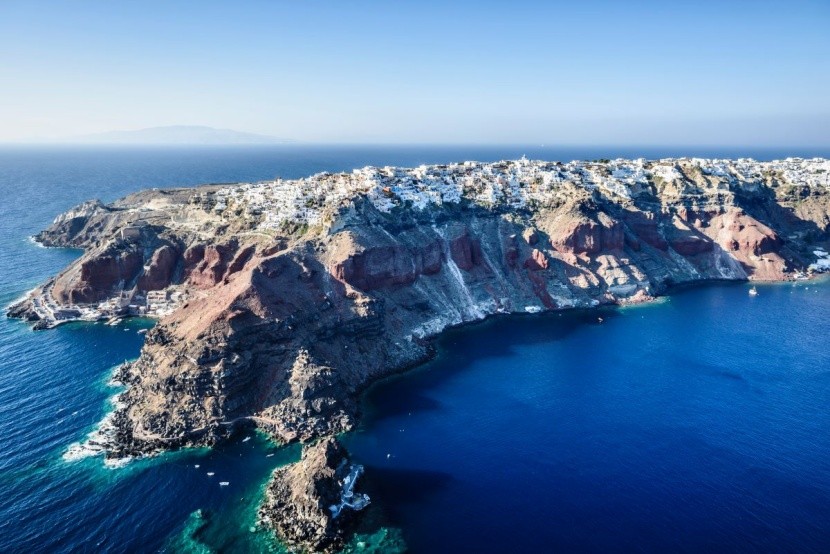 Wulkaniczne masywy na Santorini