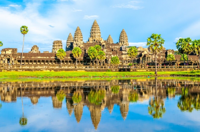 Angkor Wat, a vízben tükröződő templom