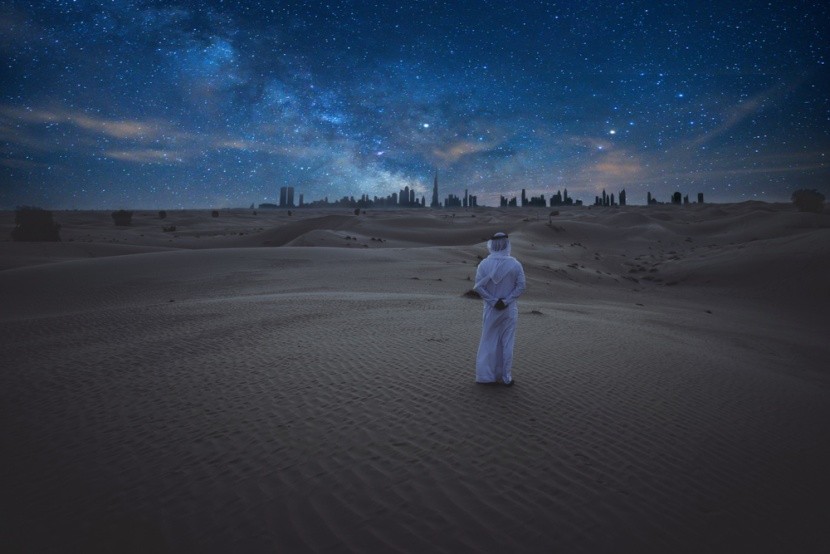 Hvězdné nebe v dubajské poušti