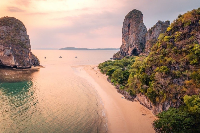 Railay Beach