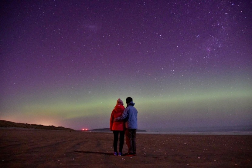 Aurora australis v Invercargill, Nový Zéland