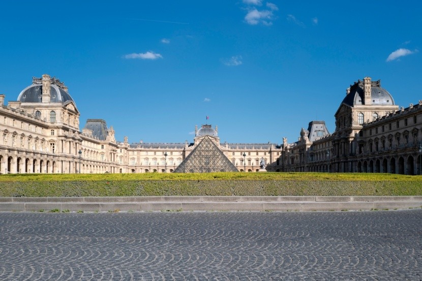 Louvre, největší muzeum světa