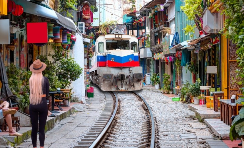 tradiční vlak v Hanoji