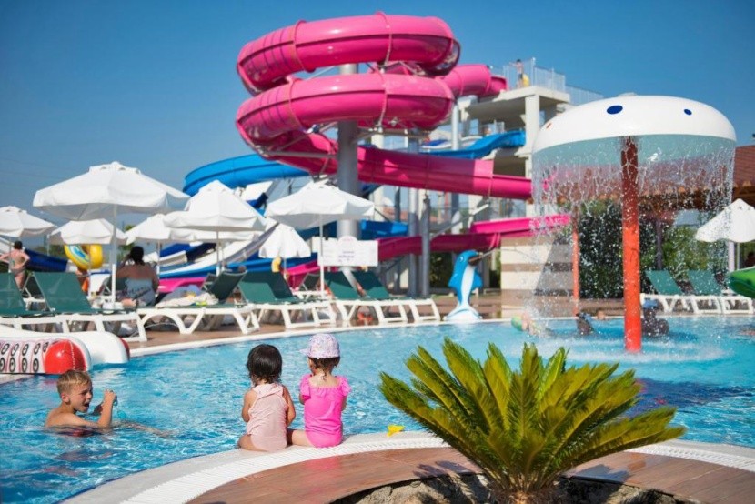 Club Nena, Turecko
