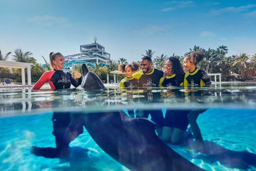 Dolphin Bay, Dubaj