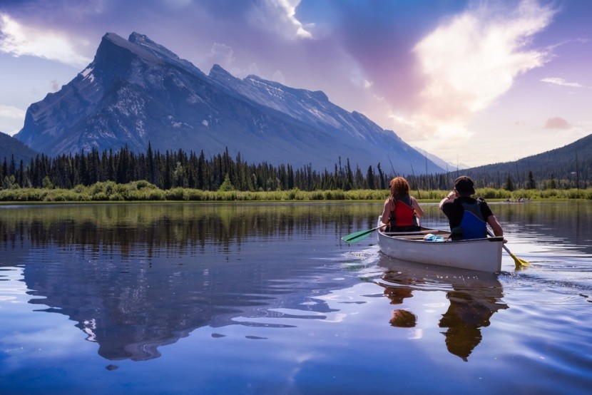 Lake Louise v Banff, Kanada