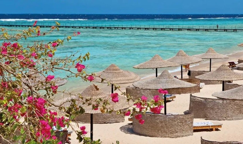 Pláž v Marsa Alam, Egypt