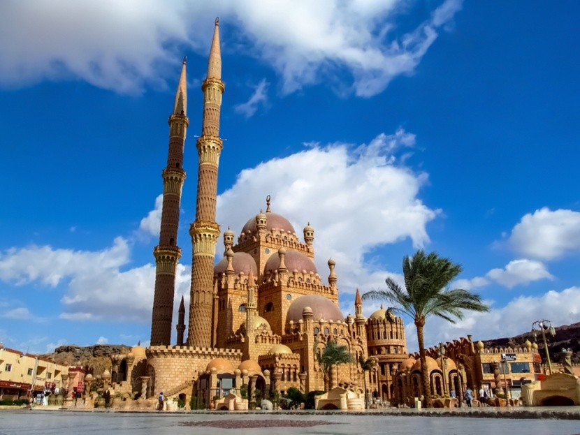Al Mustafa Mosque