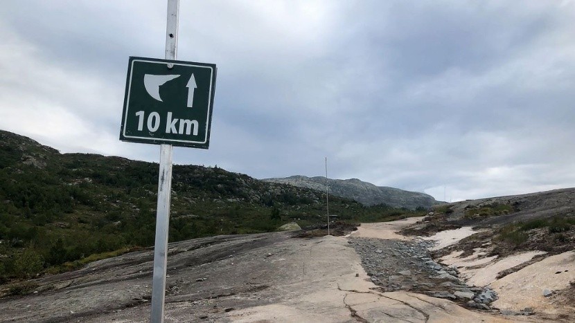 Trolltunga - Język Trolla - atrakcje Norwegii