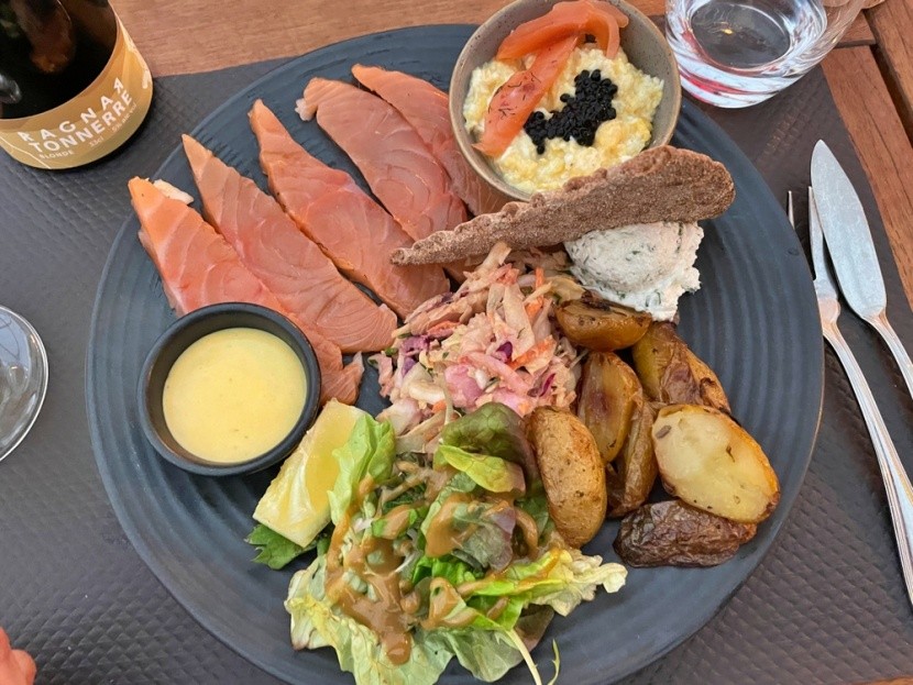 Talíř skandinávských pochoutek