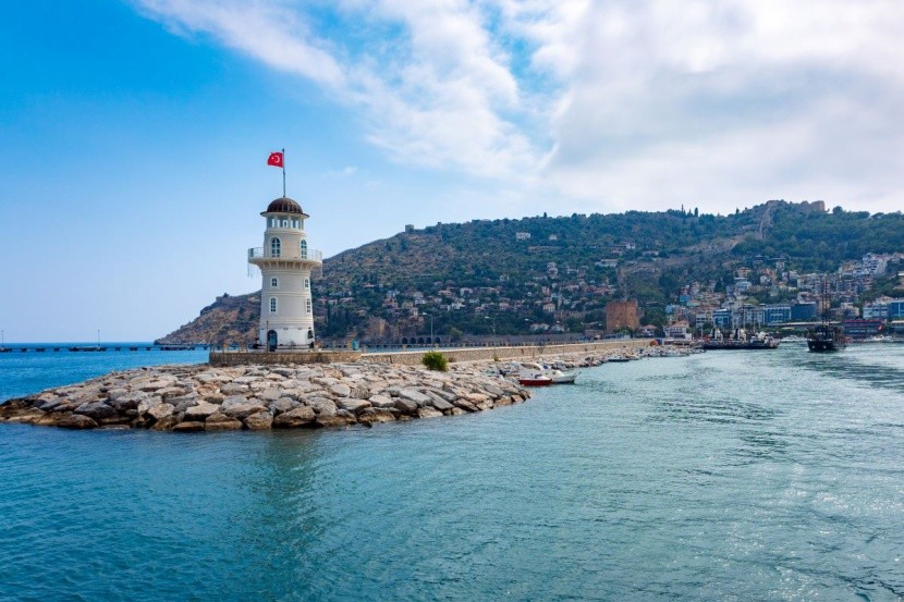 Turcja czy Albania - gdzie na wakacje?