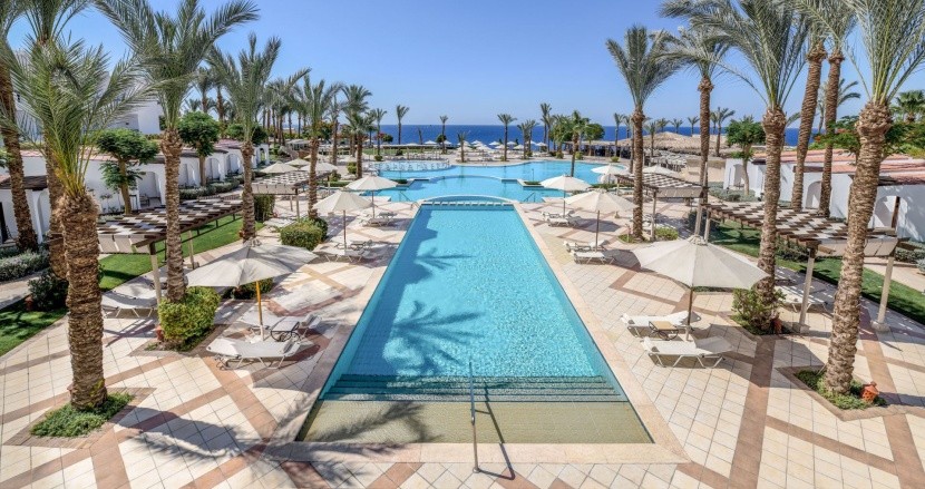 Jaz Fanara Resort & Residence