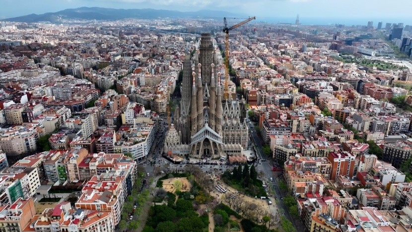 Sagrada Familia na planie Barcelony