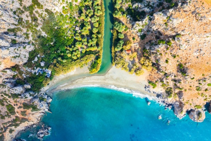 A Preveli strand oázisa fentről
