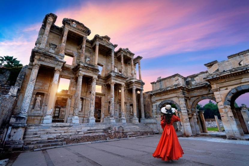 A Celsus könyvtár Epheszoszban