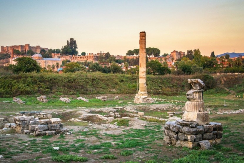 Artemisz templomának maradványai