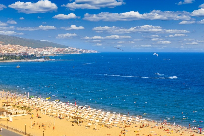 Morze Czarne i plaża w Bułgarii