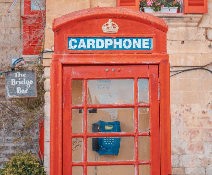 Czerwona budka telefoniczna na Malcie