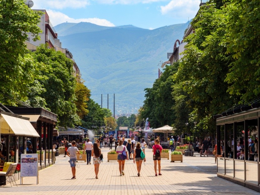 Výhľad na pohorie Vitoša z bulváru Vitoša