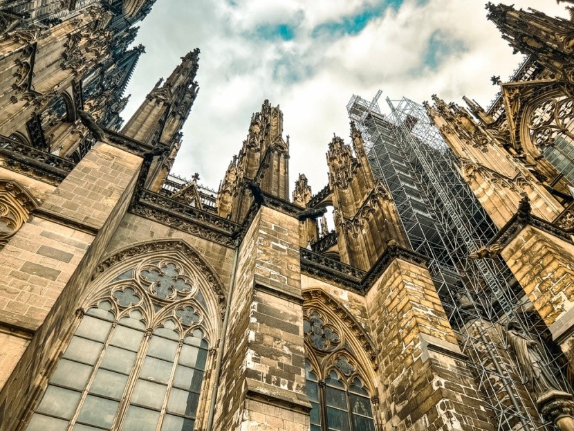 Fasada katedry w Kolonii z bliska