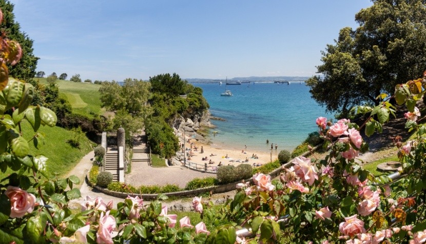 pláž Mataleñas, Santander