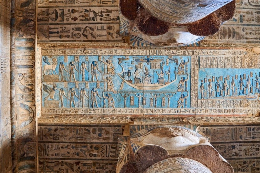 putování faraona sluneční lodí, Dendera