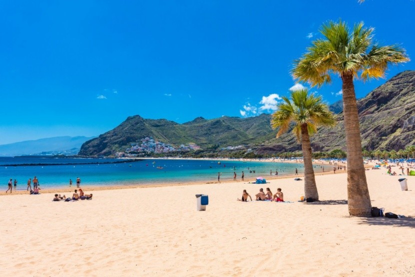 A híres Playa de las Teresitas strand
