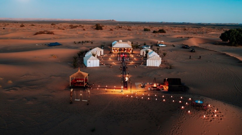 glamping v poušti, Merzouga, Maroko