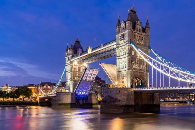 A Tower-híd, London