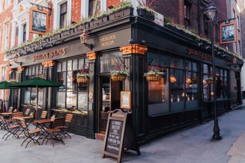Sherlock Holmes pub, London