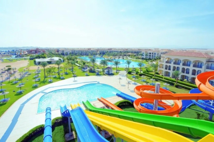 Jaz Aquamarine Hotel