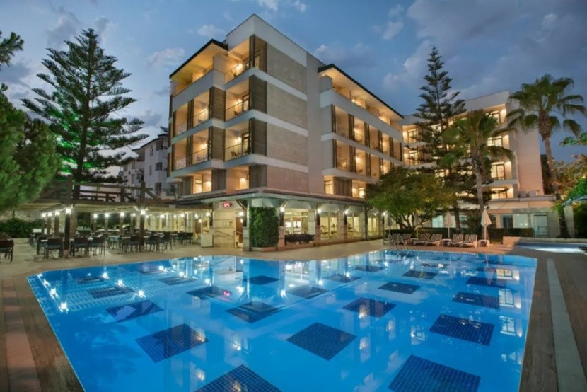 Trendy Side Beach Hotel