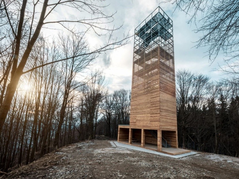 Vyhliadkova veža na Dubni