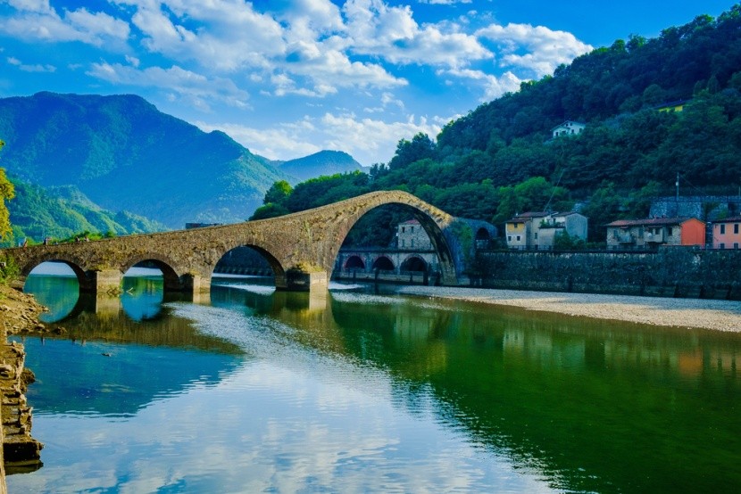 Ponte della Maddalena, Toskánsko