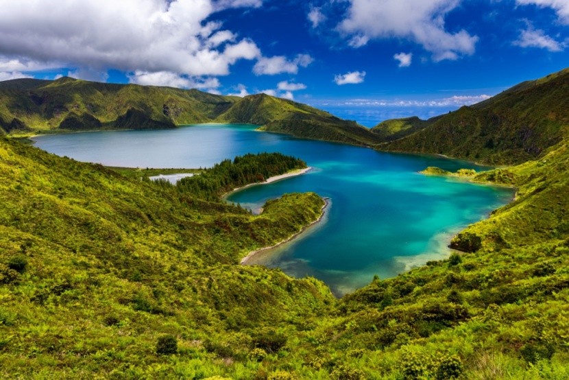 jezero Lagoa do Fogo, Azory
