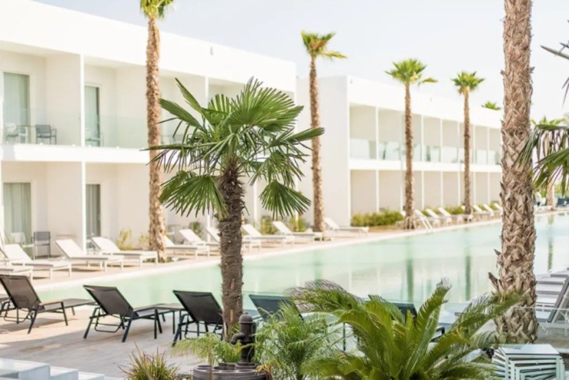 White Dreams Resort