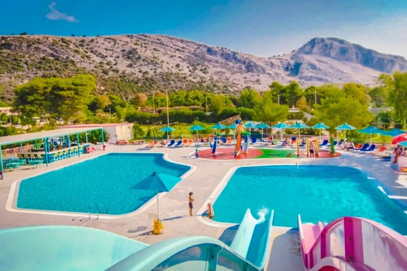 Kalogria Beach Hotel