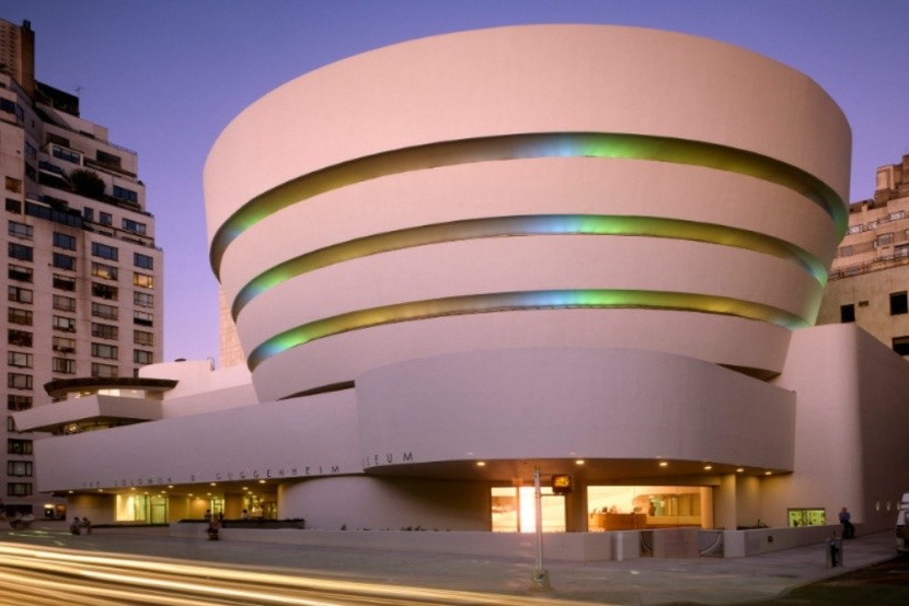 A formabontó Guggenheim múzeum 