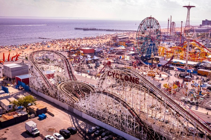 Coney Island mesés vidámparkja