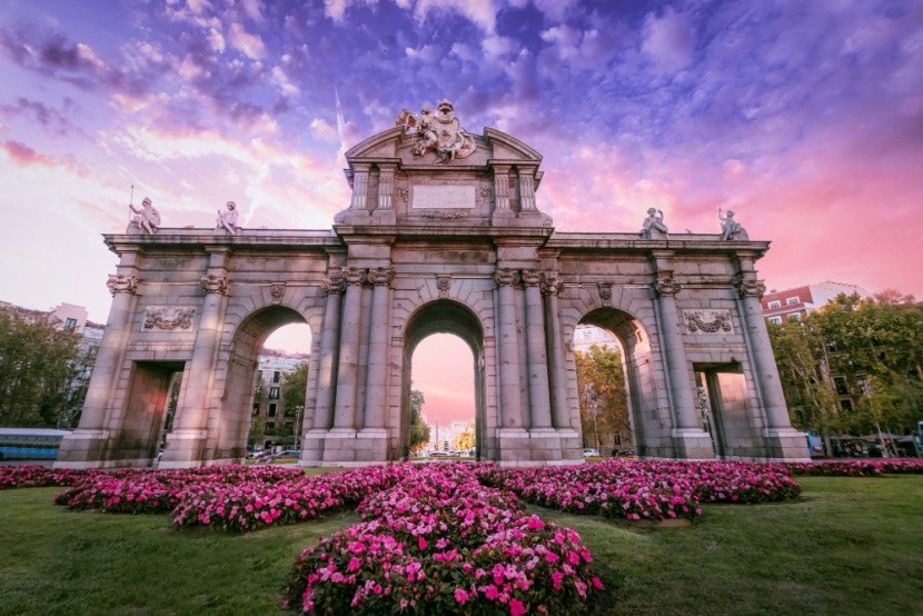Alcalá-kapu, Madrid
